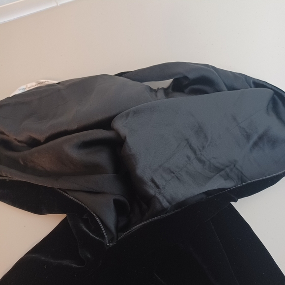 Diane Von Futstenberg Velvet Off The Shoulder Dark Academia 90’s Mini Dress - Picture 10 of 11